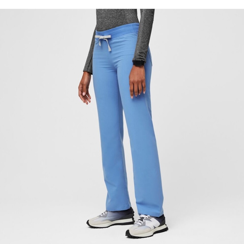 Livingston™ Basic Scrub Pants